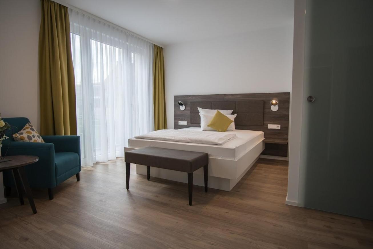 Wo Der Hahn Kraeht Hotel Flein Bagian luar foto